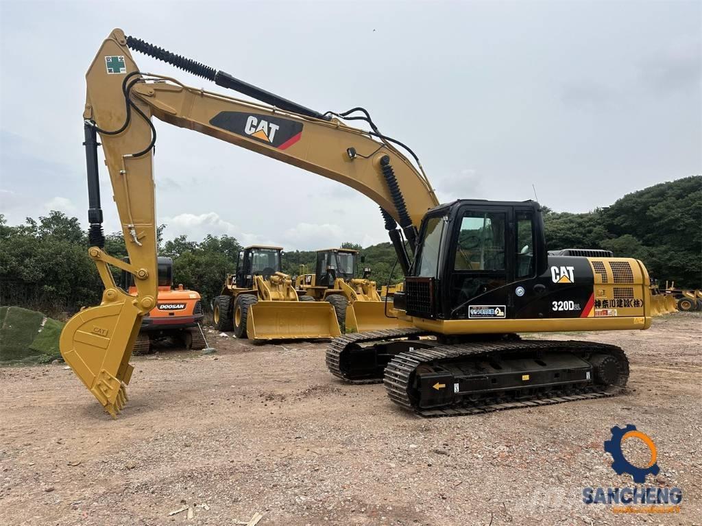 CAT 320 D Paletli ekskavatörler