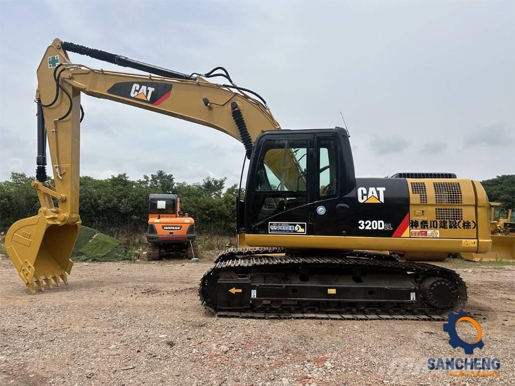 CAT 320 D Paletli ekskavatörler