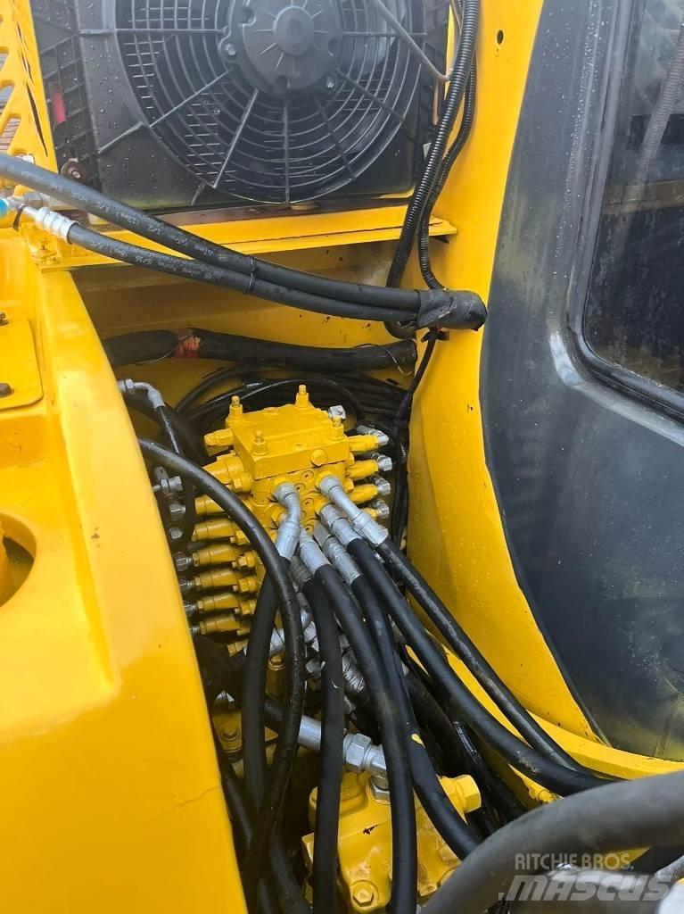 Komatsu PC 60-7 Paletli ekskavatörler