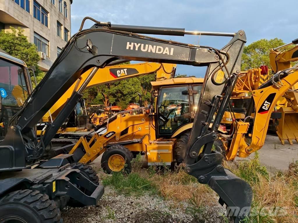 Hyundai 60 W Lastik tekerli ekskavatörler