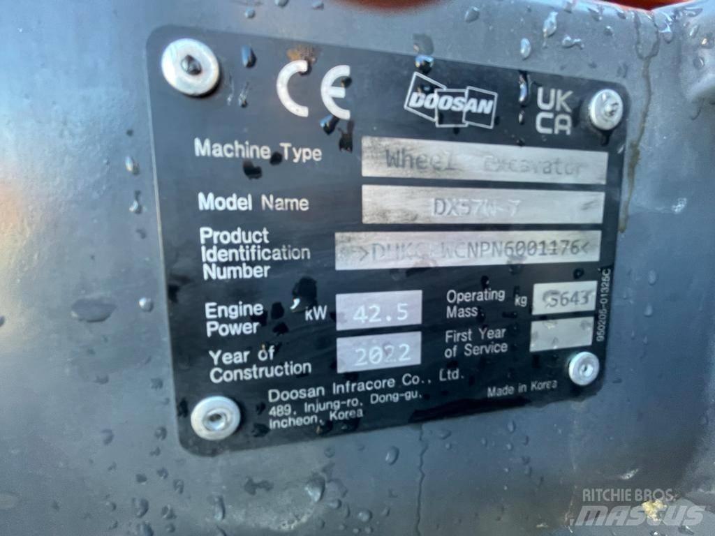 Doosan Dx57W-7 Lastik tekerli ekskavatörler