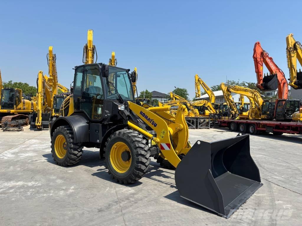 Komatsu WA 100 M-8 Mini yükleyiciler