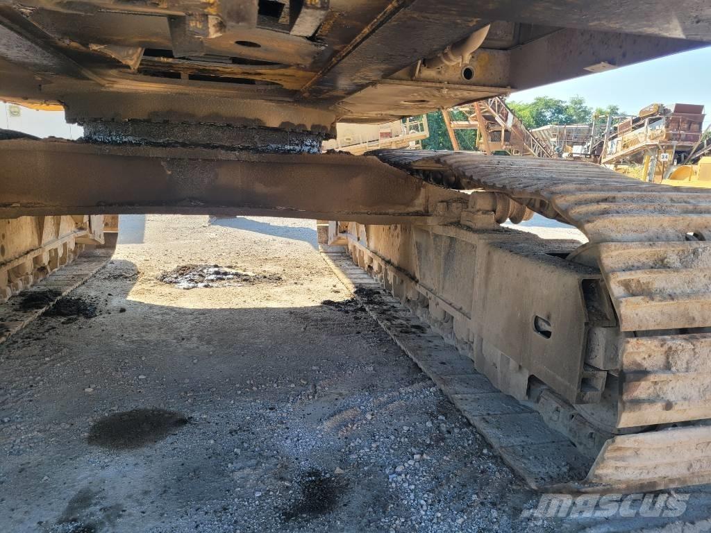 John Deere 550LC Paletli ekskavatörler