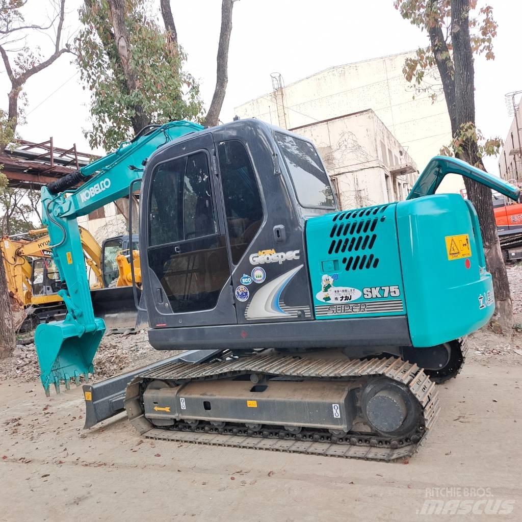 Kobelco SK75 Midi ekskavatörler 7 - 12 t