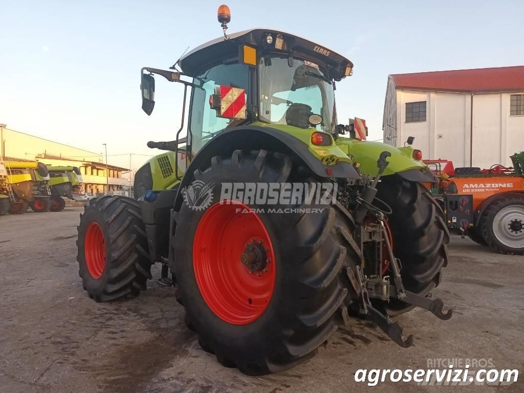 CLAAS Axion 830 Traktörler