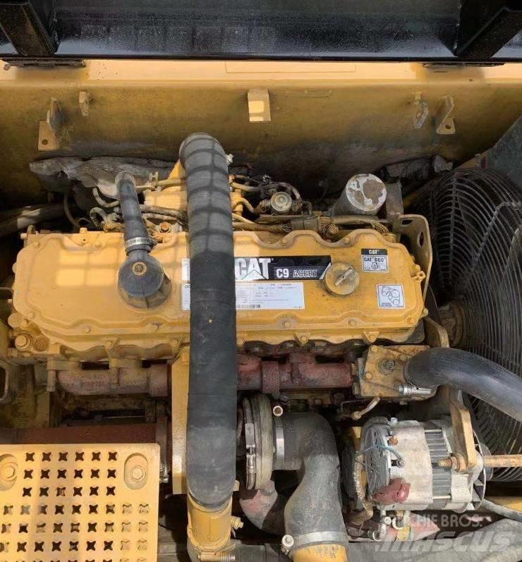 CAT 330DL Paletli ekskavatörler