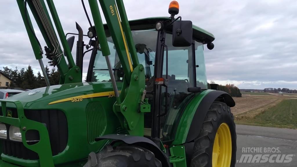 John Deere 5820 Traktörler
