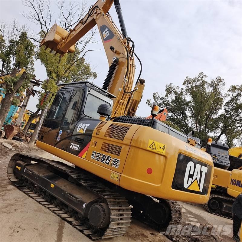 CAT 330 D Paletli ekskavatörler
