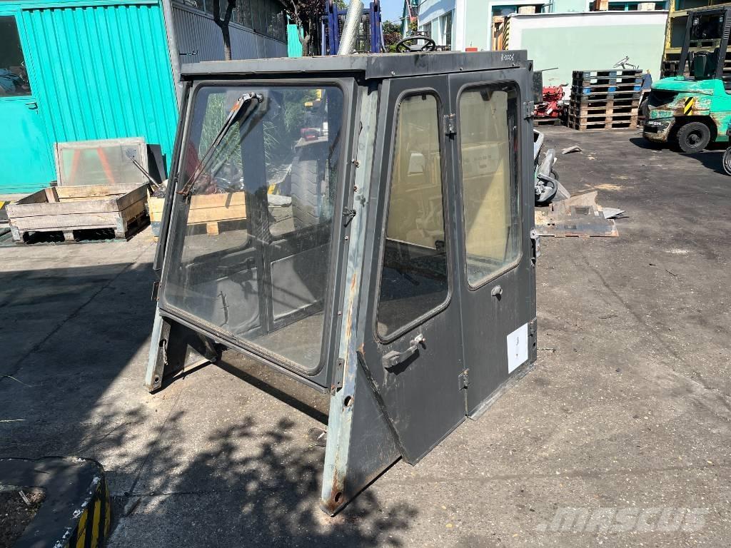 Nissan CABIN W-1038 Kabin
