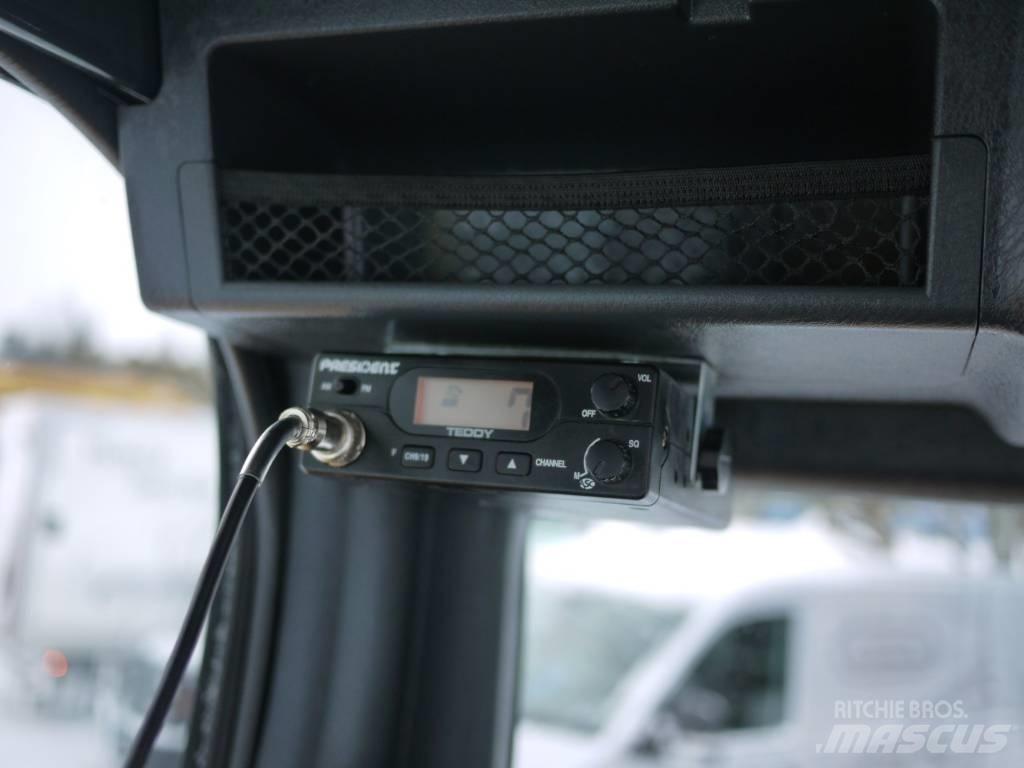 Hyundai R 55W-9A Lastik tekerli ekskavatörler