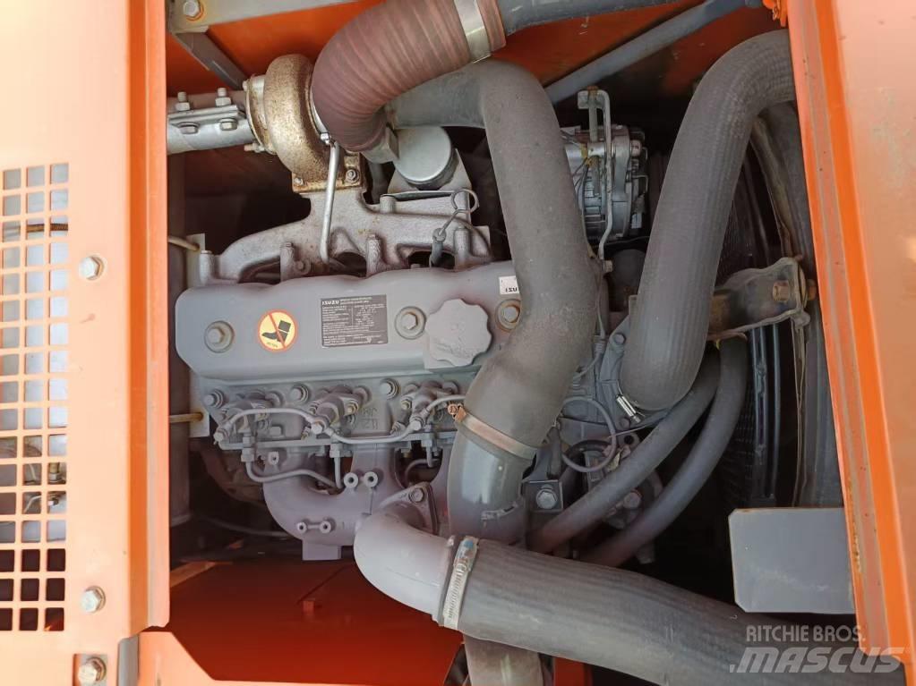 Hitachi ZX135 Paletli ekskavatörler