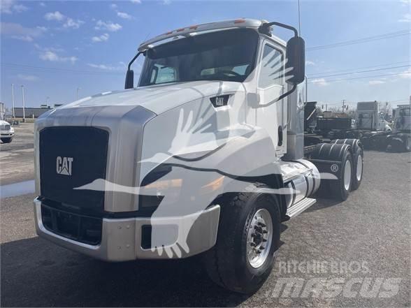 CAT CT660 Çekiciler