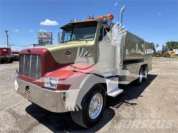 Peterbilt 330 Diger
