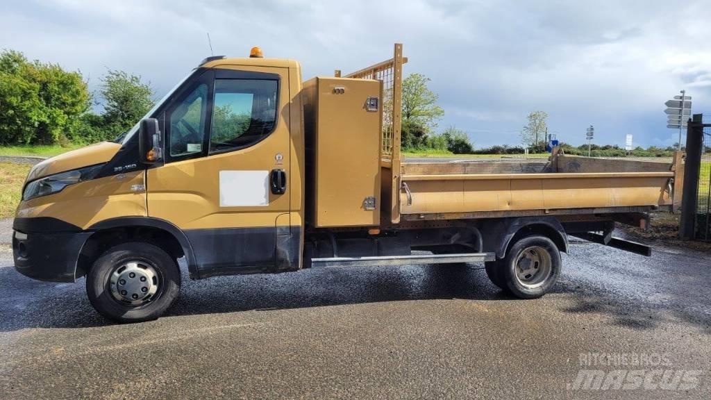 Iveco 35C 15 Pikaplar