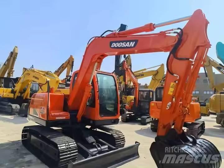 Doosan DX 80 - 9C Mini ekskavatörler, 7 tona dek