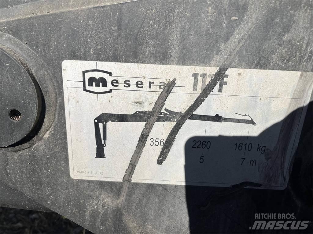 Loglift 111 Tomruk vinçleri