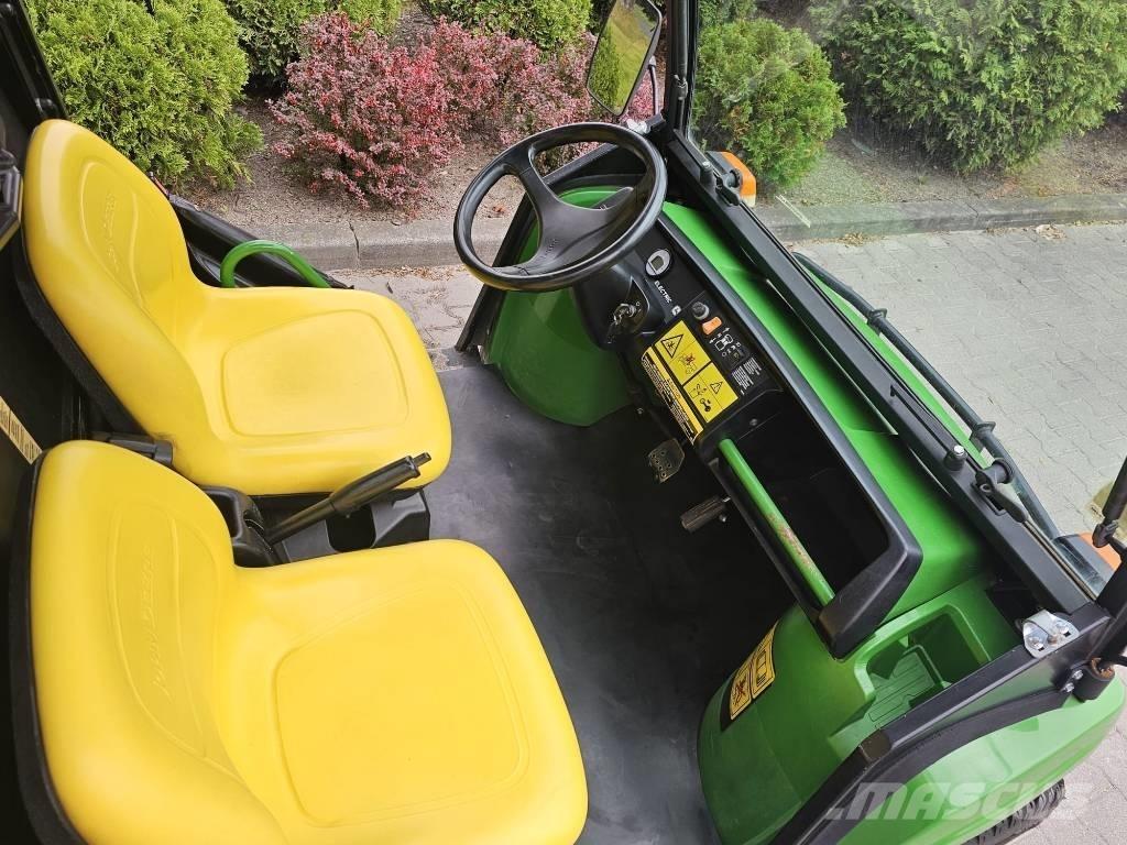 John Deere Gator TE Küçük araçlar