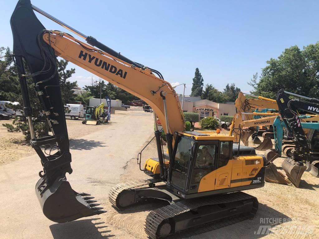 Hyundai HX260NL Paletli ekskavatörler