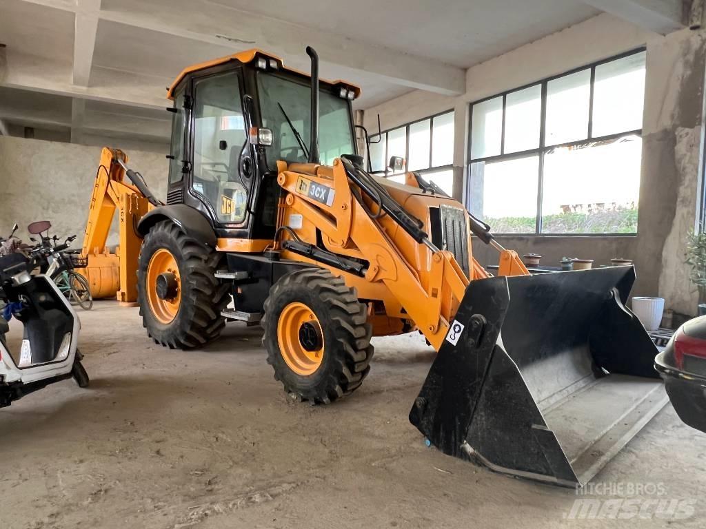 JCB 3 CX Kazıcı yükleyiciler - beko loder