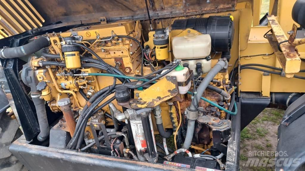 CAT TH 63 Teleskopik yükleyiciler