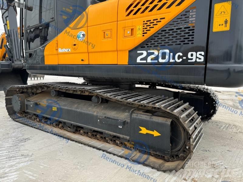 Hyundai R220LC-9S Paletli ekskavatörler