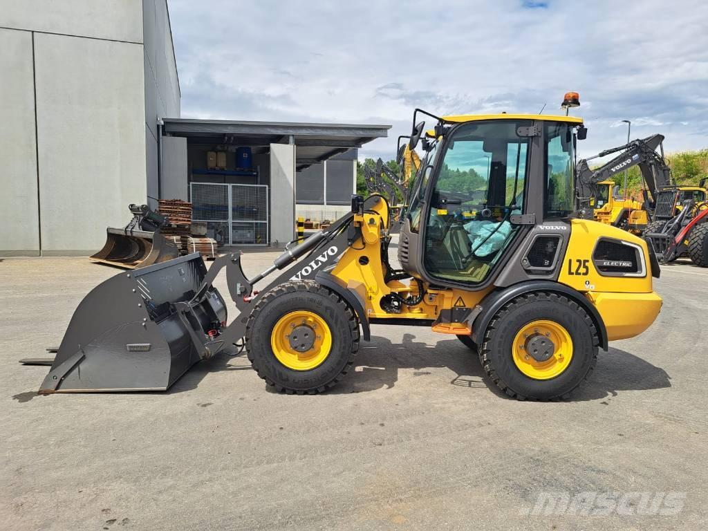 Volvo JL25H Skid steer loderler