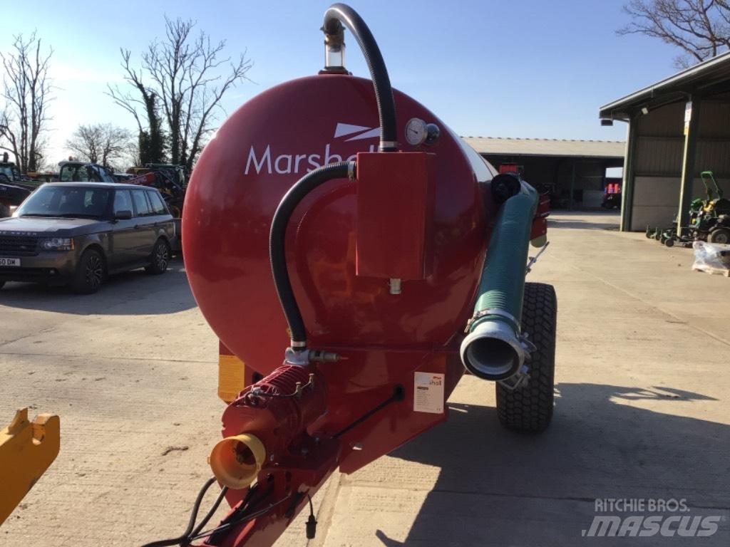 Marshall ST1200 Sivi gübre ve ilaç tankerleri