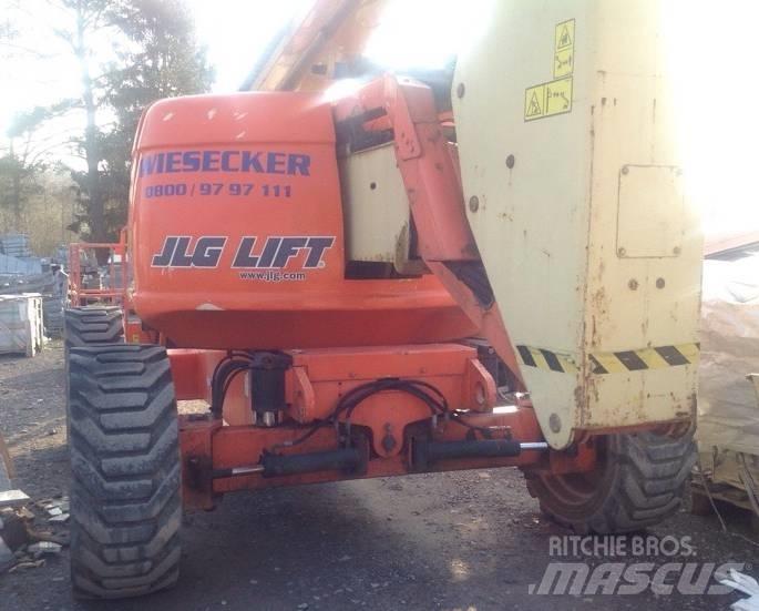 JLG 600 AJ Körüklü personel platformları