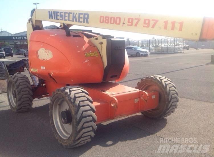 JLG 600 AJ Körüklü personel platformları