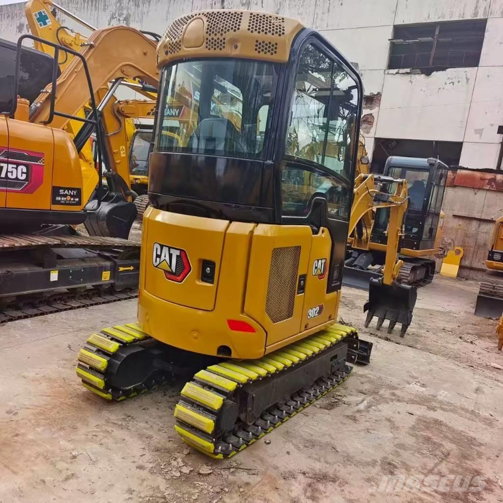 CAT 302 CR Mini ekskavatörler, 7 tona dek
