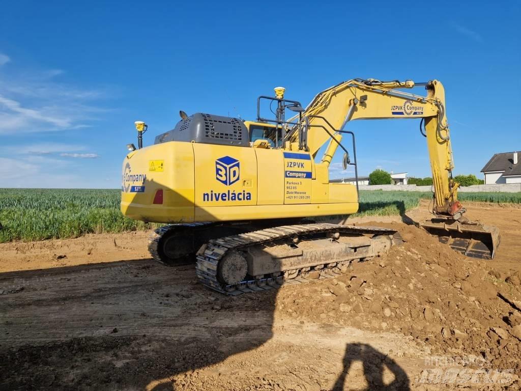 Komatsu PC210LC-11 Paletli ekskavatörler