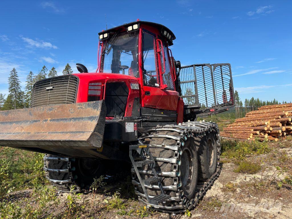 Komatsu 895 Tomruk yükleyici traktörler