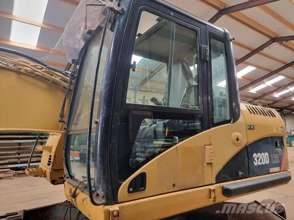 CAT 320 D FOR PARTS Paletli ekskavatörler