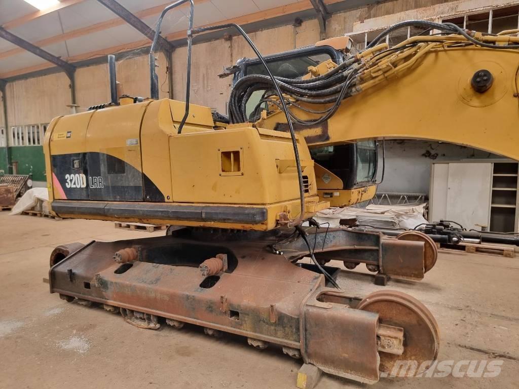 CAT 320 D FOR PARTS Paletli ekskavatörler