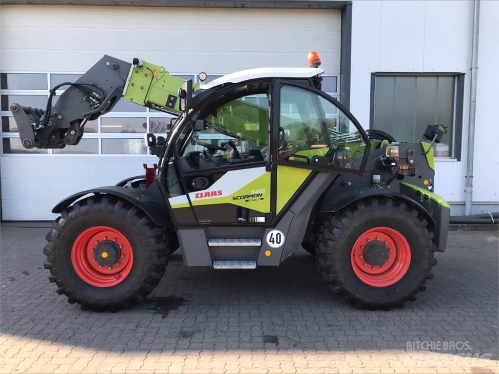 Liebherr T46-7S Teleskopik yükleyiciler