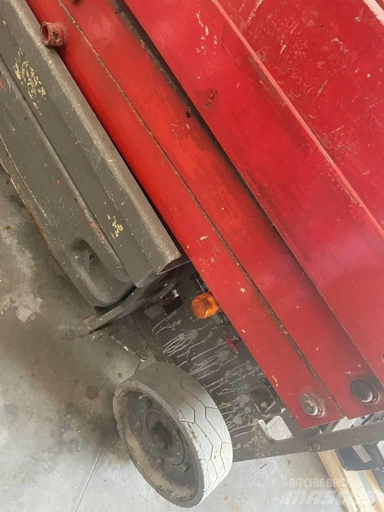 JLG 2030 ES Makasli platformlar