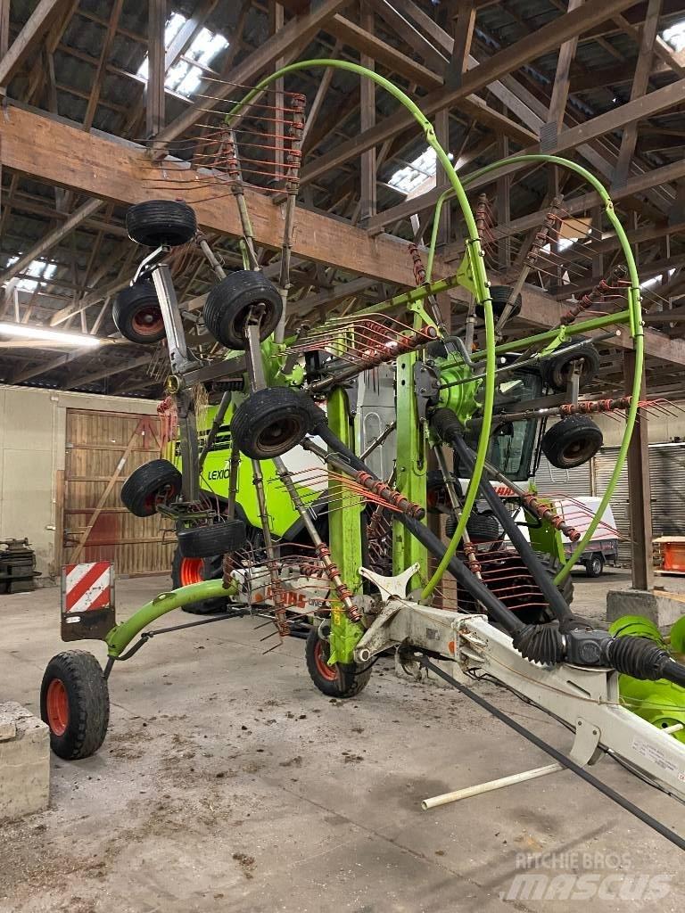 CLAAS Liner 2700 Ot Tirmigi
