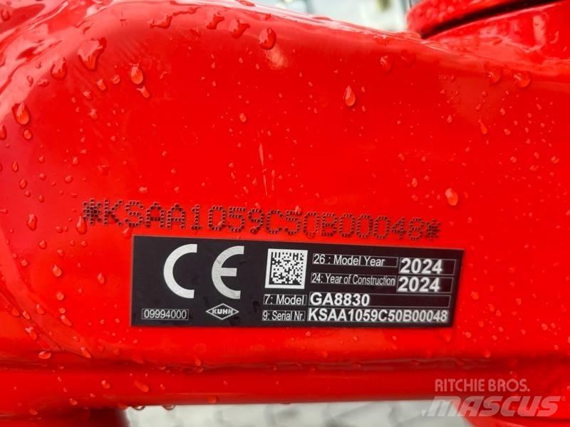 Kuhn GA8830 Kendi yürür saman makinaları