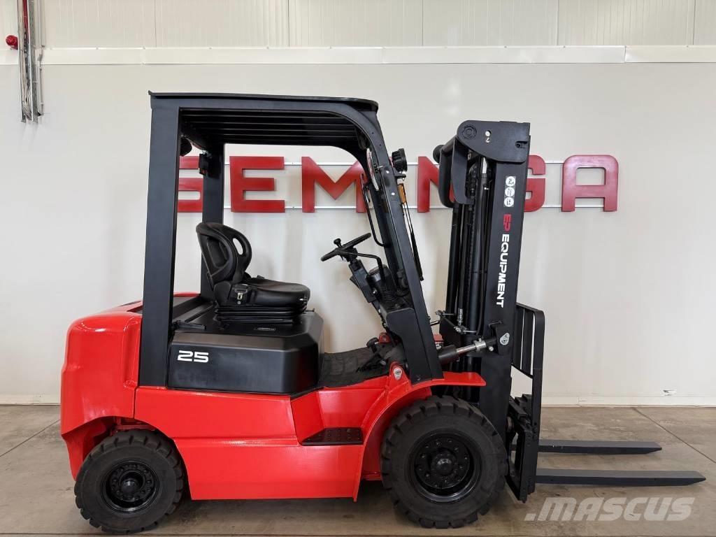 EP 11013 - EFL252 Elektrikli forkliftler