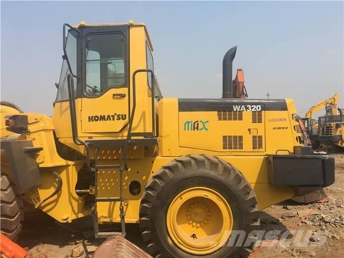 Komatsu WA 320-3 Tekerlekli yükleyiciler