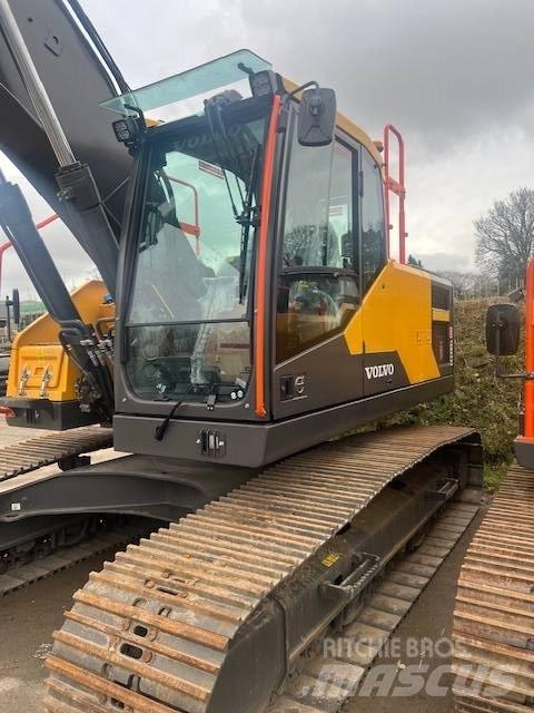 Volvo EC220EL Paletli ekskavatörler