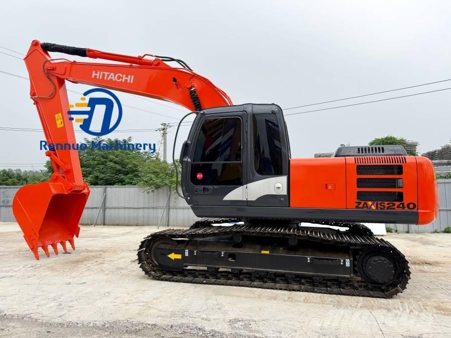 Hitachi ZX 240 Paletli ekskavatörler