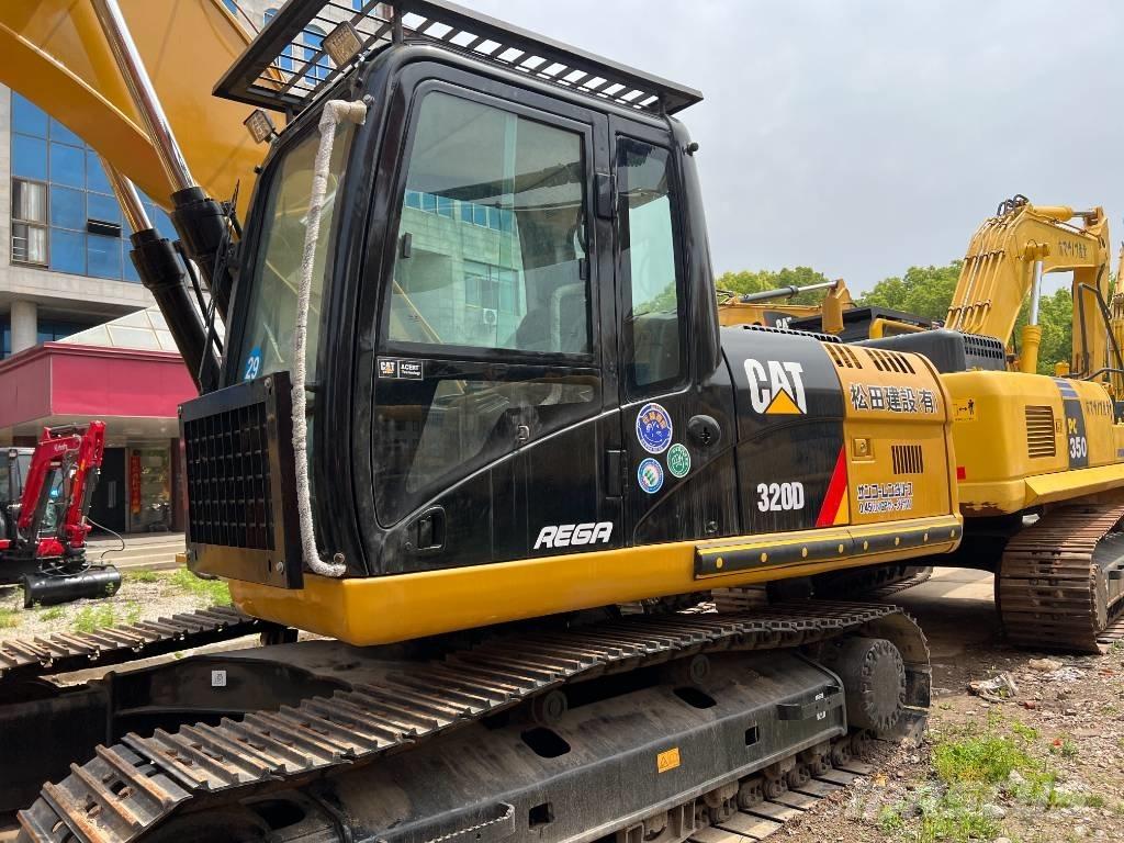 CAT 320 D Paletli ekskavatörler
