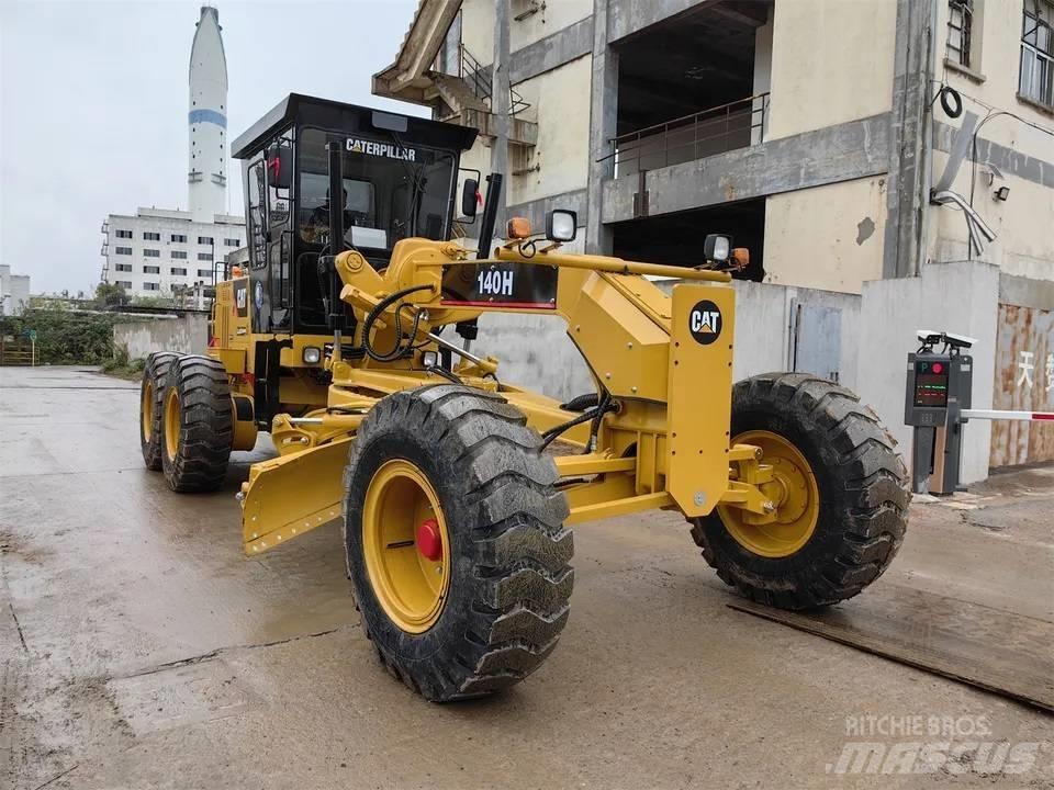 CAT 140H Greyderler