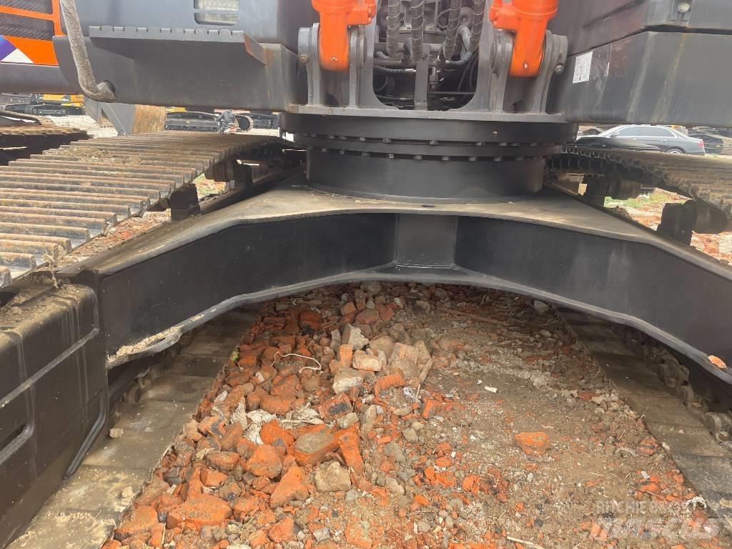 Hitachi ZX 200 Paletli ekskavatörler