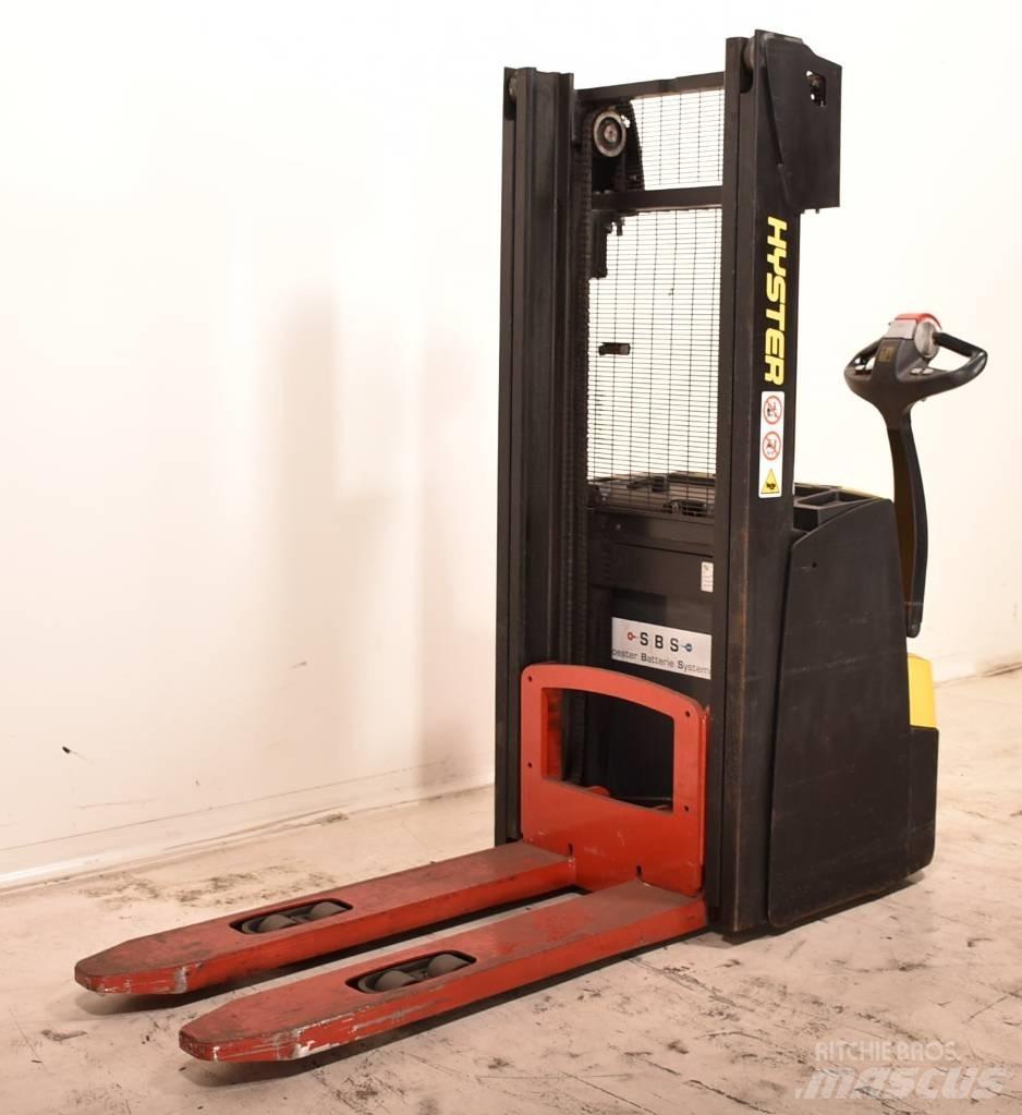 Hyster S1.4 Yaya kumandali istif makinasi