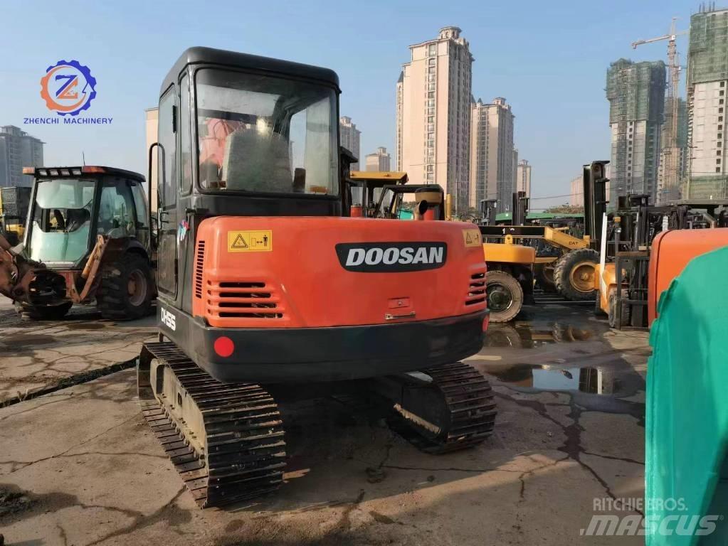 Doosan DH 55 Mini ekskavatörler, 7 tona dek