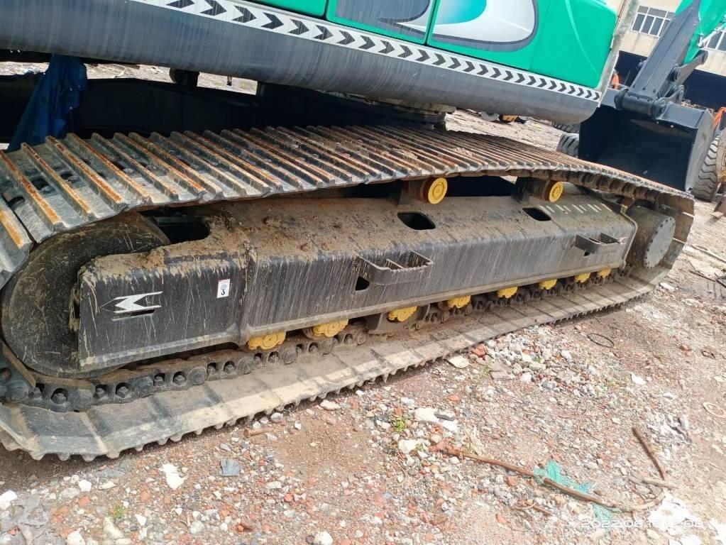 Kobelco SK 210 Paletli ekskavatörler
