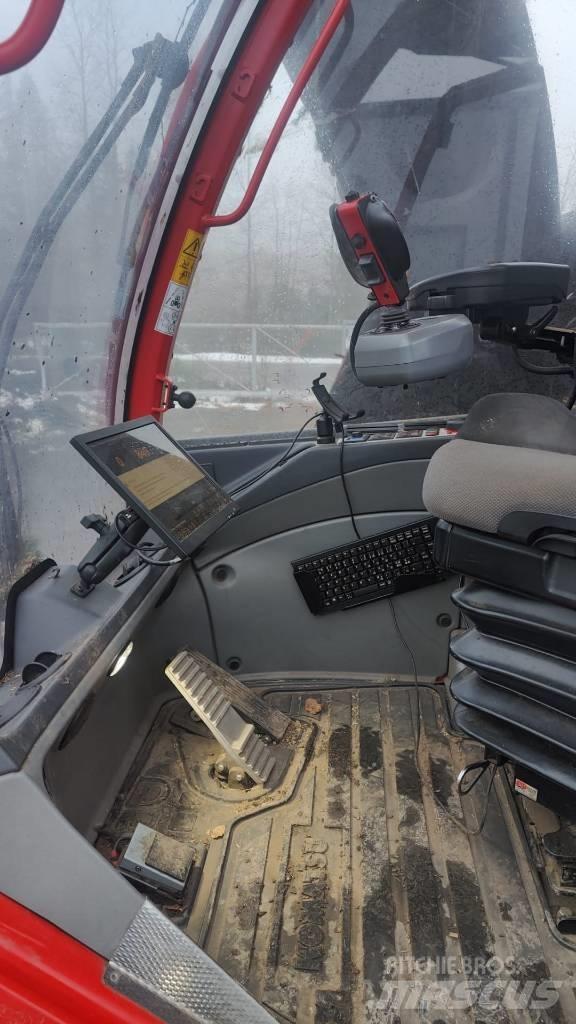 Komatsu 931XC Biçerdöverler
