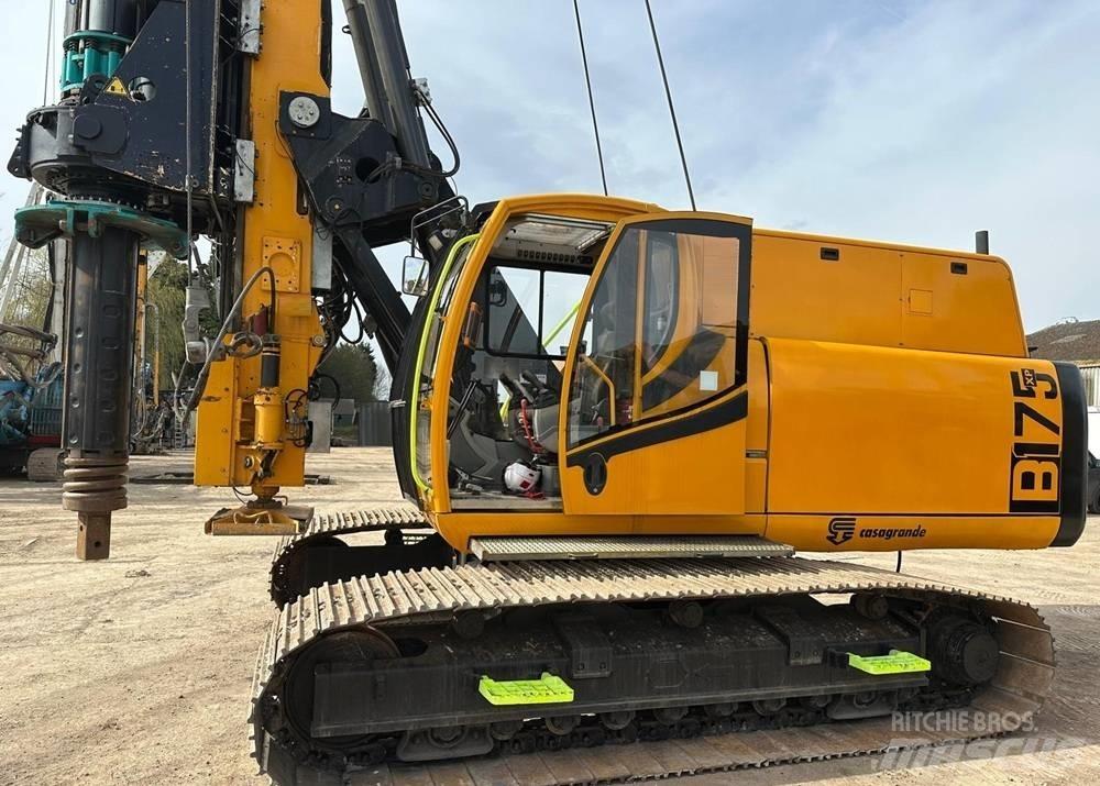Casagrande B175XP Kazik ve ankraj makinalari